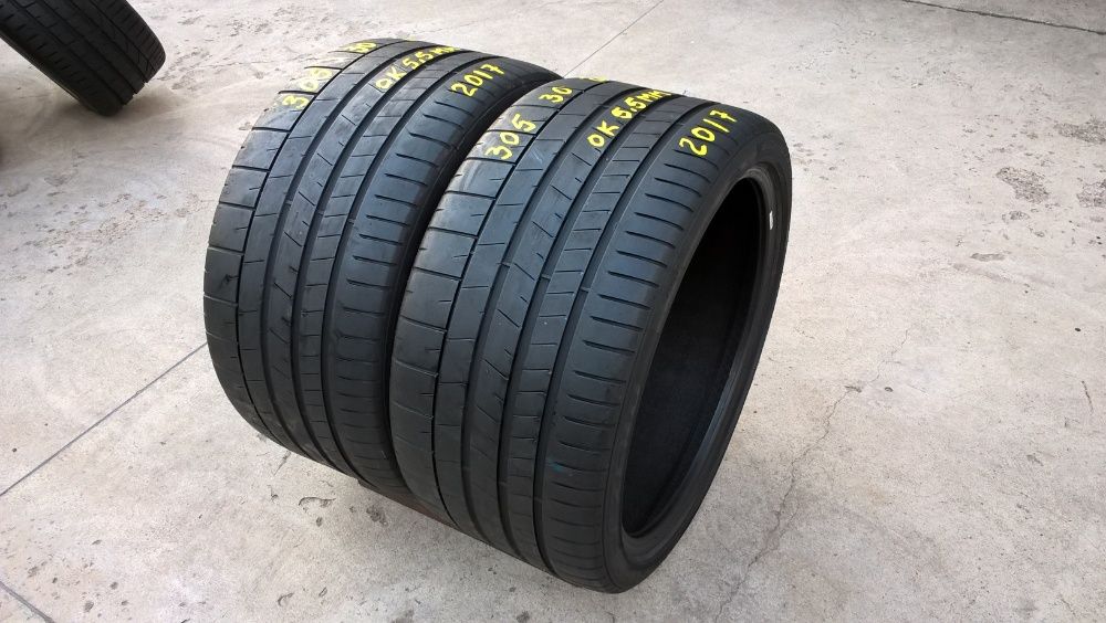 Doua anvelope de vara 305 30 20 pirelli p zero sc profil de 5,5 mm