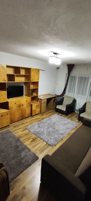 Închiriez apartament 2 camere Obcini