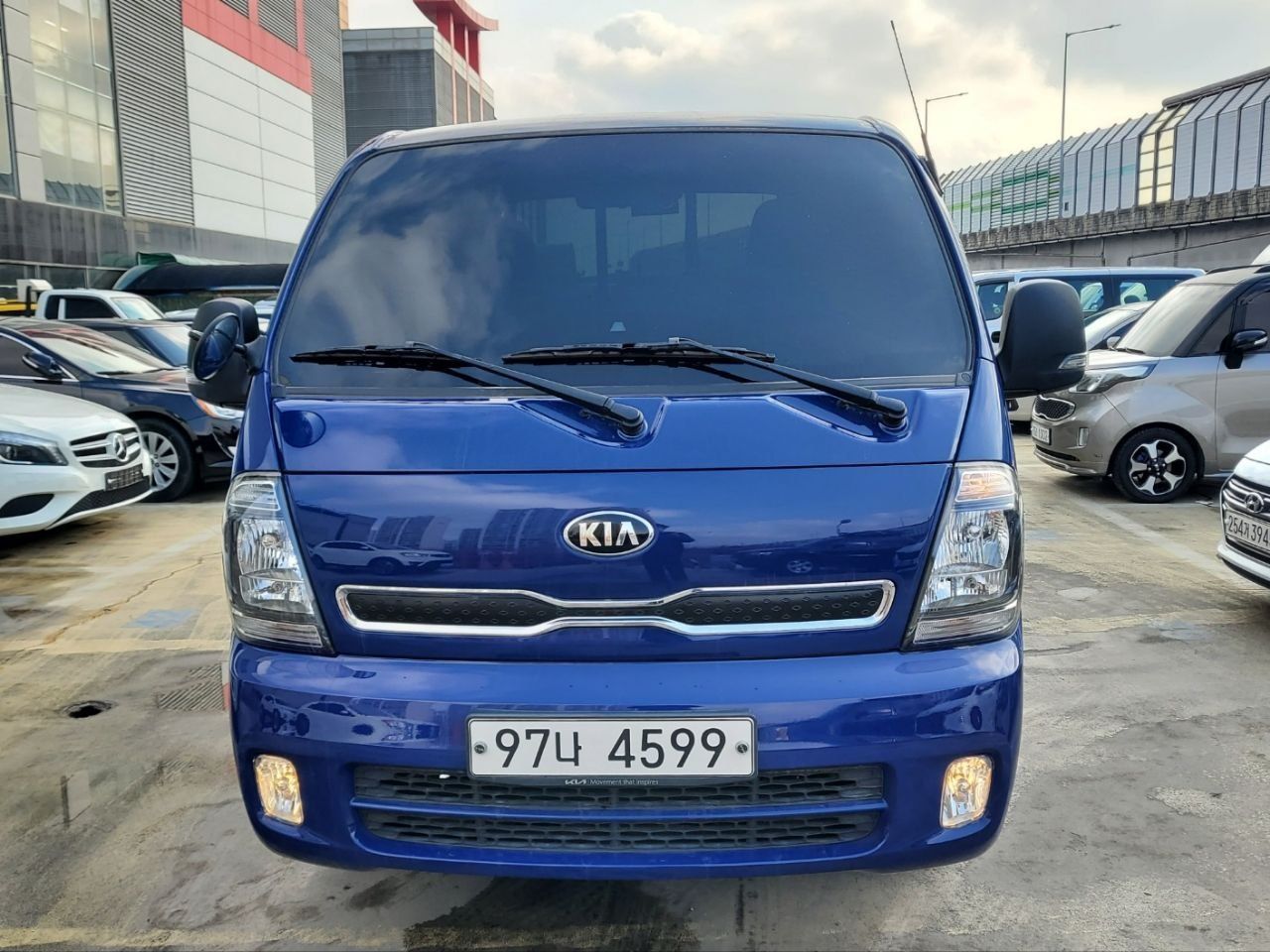 KIA BONGO  газ пропан заводской.