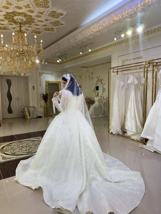 Kelin libos  ikki marta oʻzim kiyganman