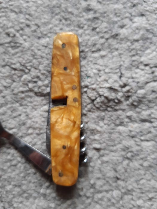 Колекционерско джобно ножче "В.Търново", ретро