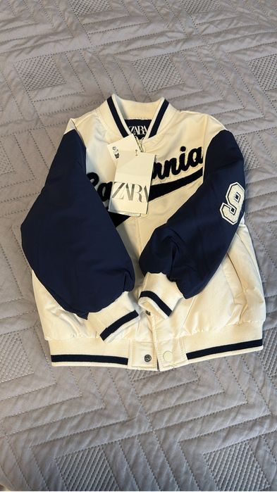 Продам новую куртку для мальчика осень/весна