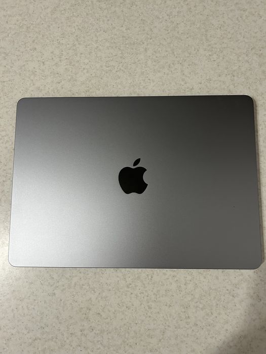 Apple MacBook Air M2