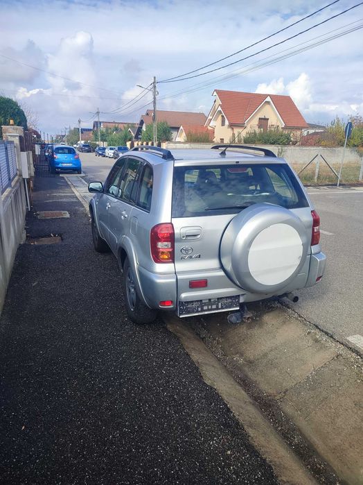 Toyota RAV4  II.