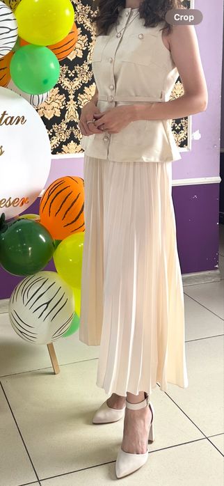 Продам двойку платье