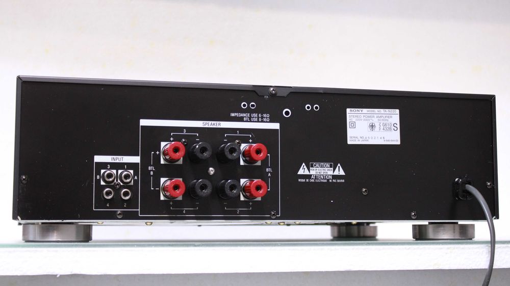 Statie/Amplificator/final Sony,2x130W(TA-N220).