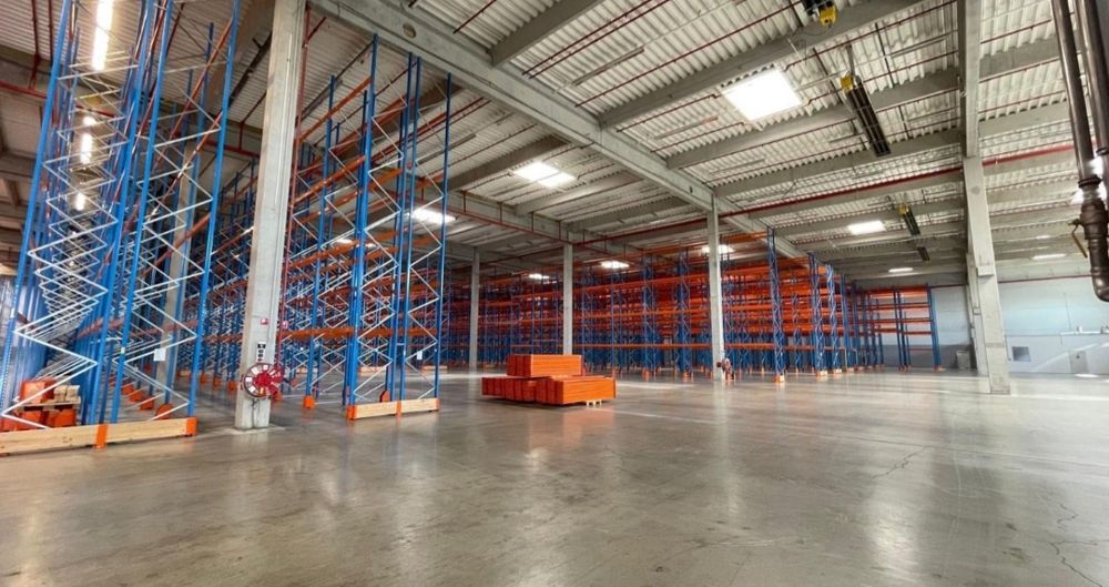 Rafturi metalice reglabile uty