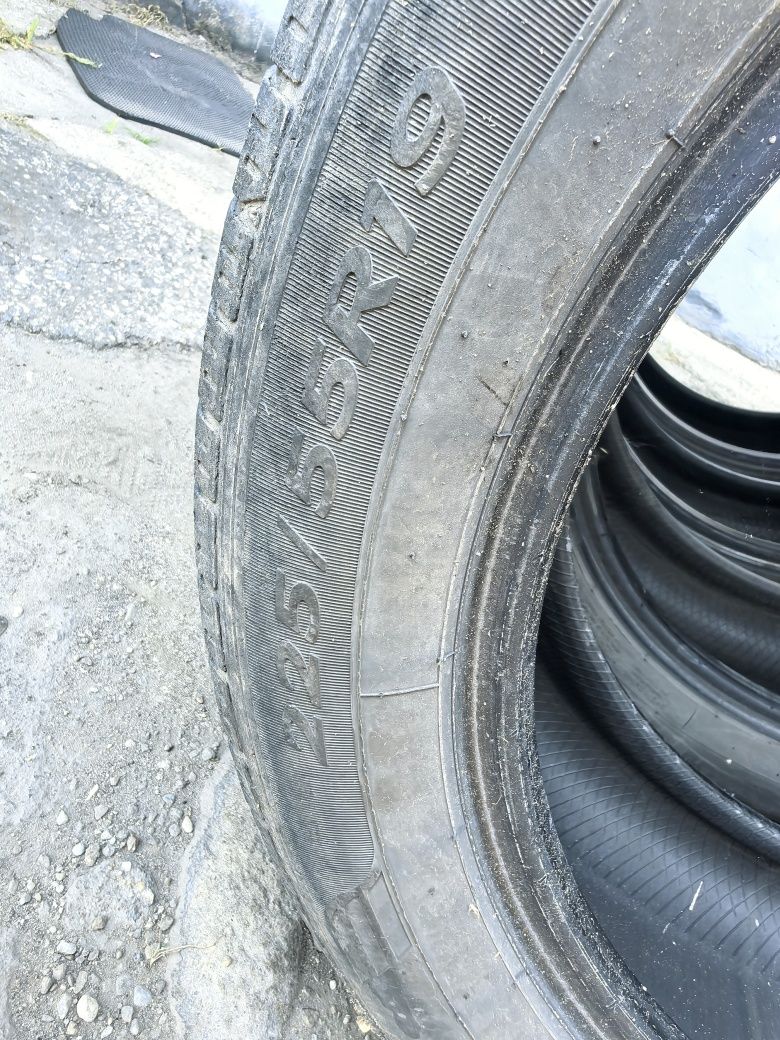 Anvelope Goodyear Eficient Grip 225 55 R19
