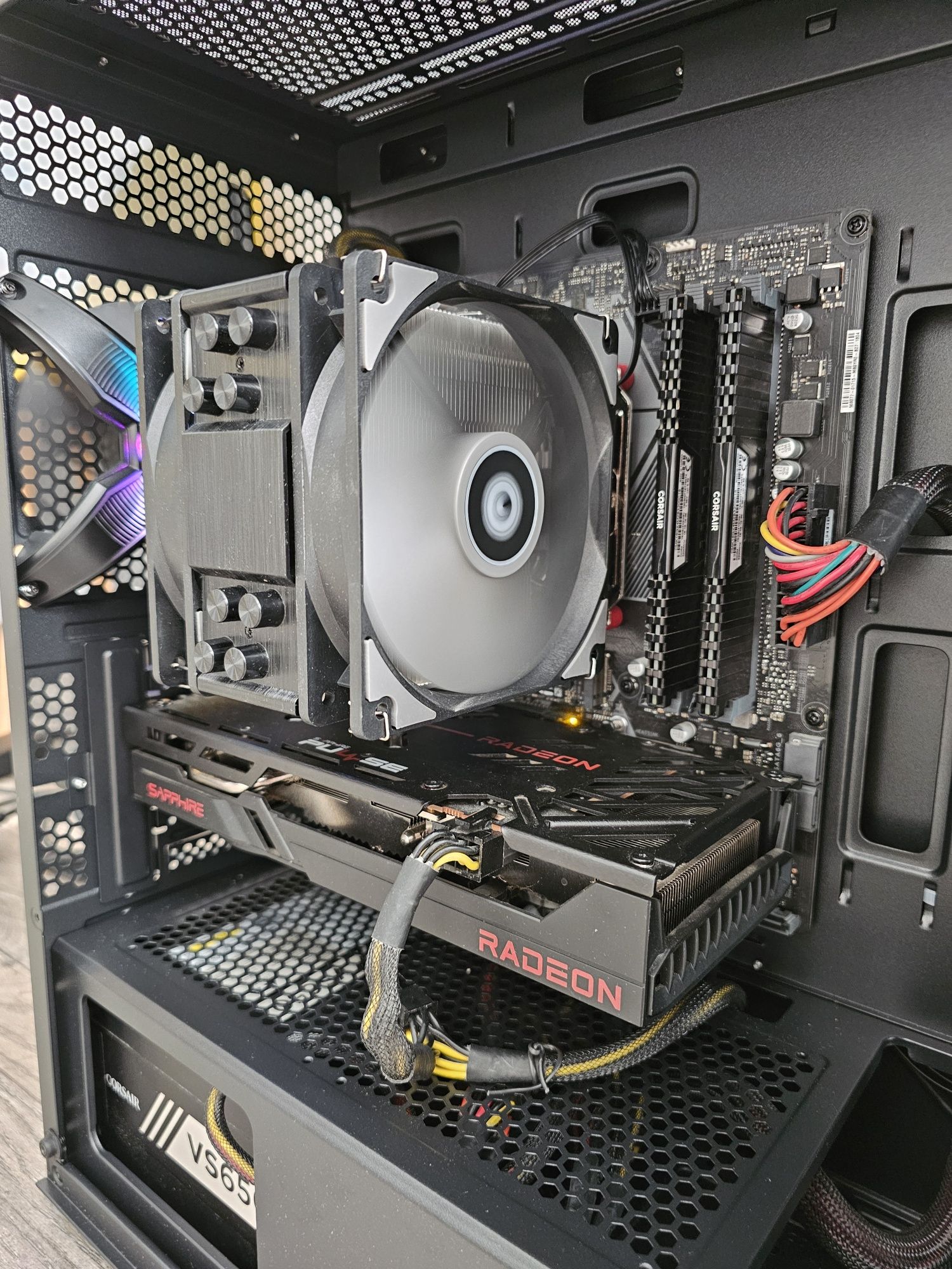 PC Gaming Custom Ryzen 5 3600 | RX 6650XT 8GB