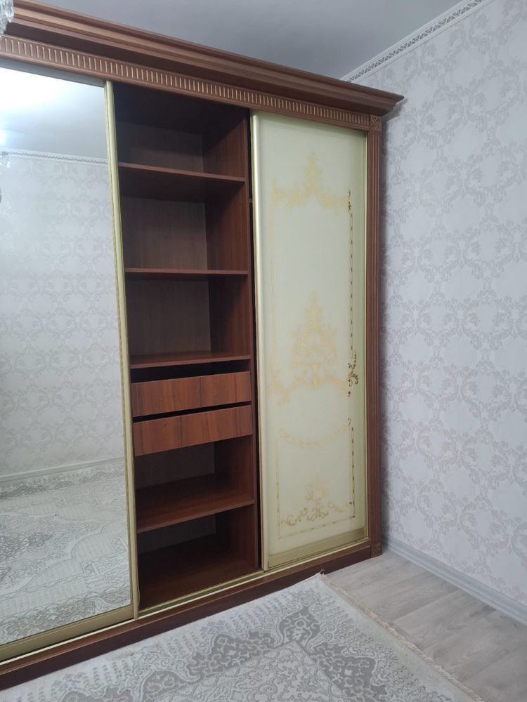 Продается Шкаф купе