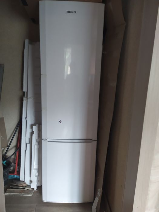 Холодильник BEKO