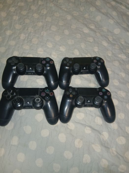 Vând    piese     4