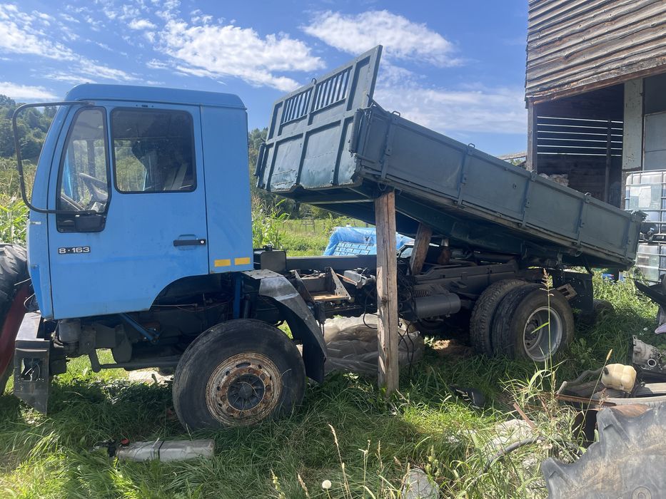 Bascula Steyr cu cabina de man