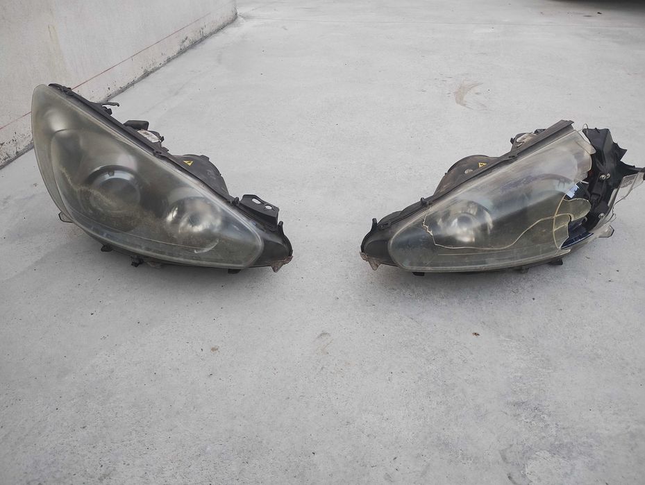 Фарове за Пежо 308 2013г. Фейслифта