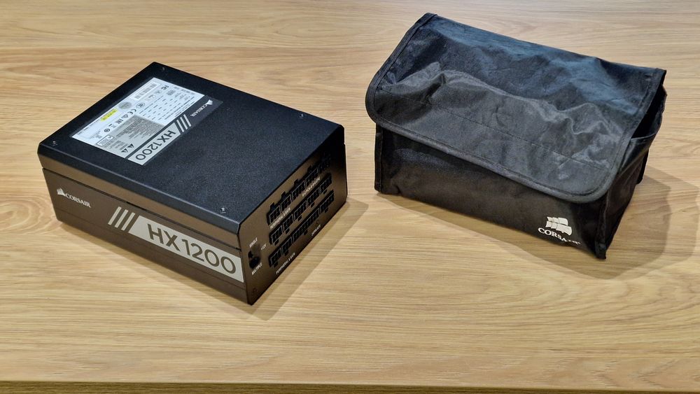 Corsair HX Series™ HX1200 — 1200 Watt 80 PLUS® PLATINUM Certified