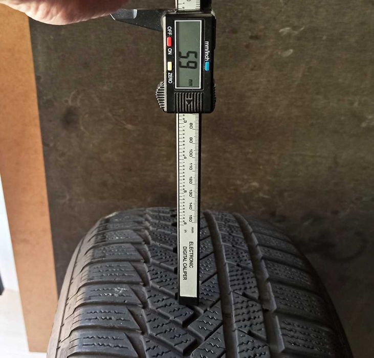 Комплект 4 зимни гуми 235/55 R18 Continental WinterContact TS 850P