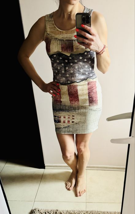 Малка цветна рокля