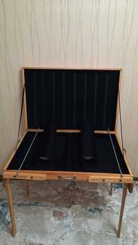 Срочно стол-чемодан для продажи ручных изделий  или др.вещей.