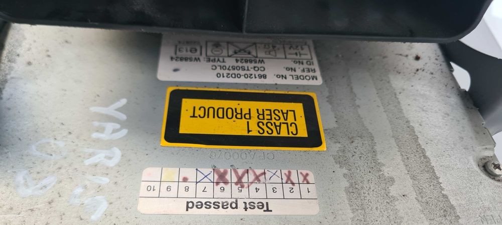 Музика Toyota Yaris 2008г.