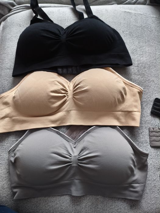 Set 3 sutiene noi marimea L cu bureți detasabili si fara sârme