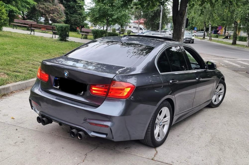 Vând BMW F30 320i  184cp 2012 M-paket