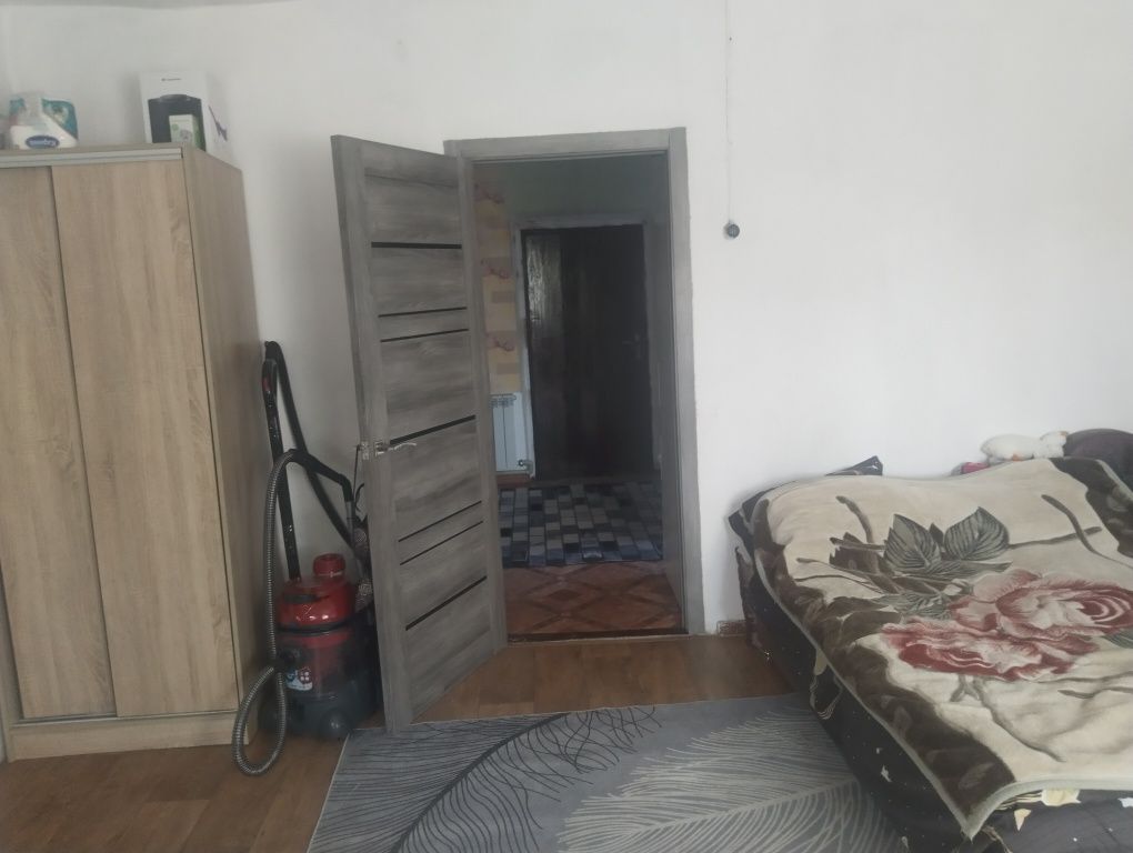 Обменяю 3хкомн дом р-н Бабкиной Мельницы на квартиру