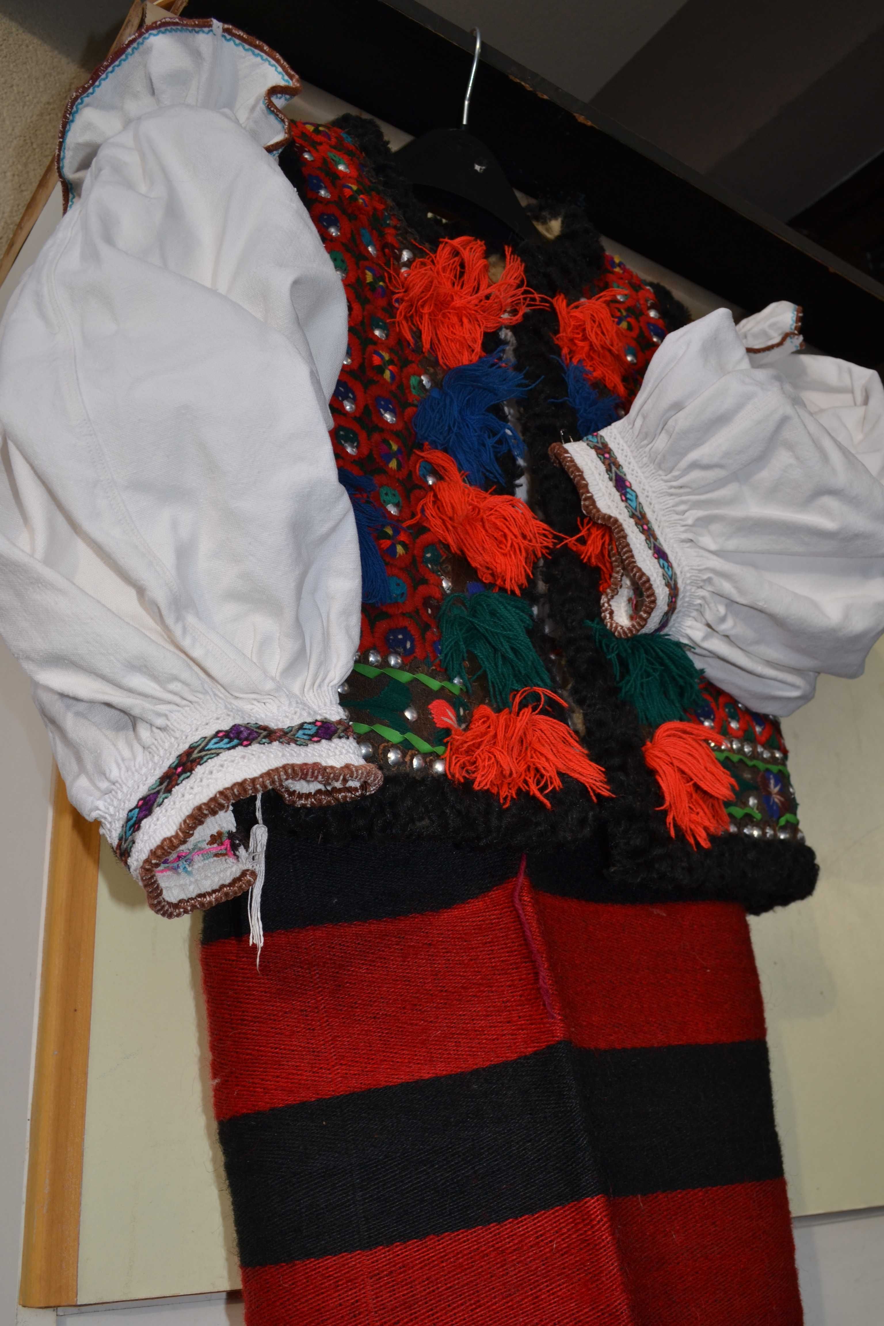Camasa traditionala de Maramures (Valea Izei)