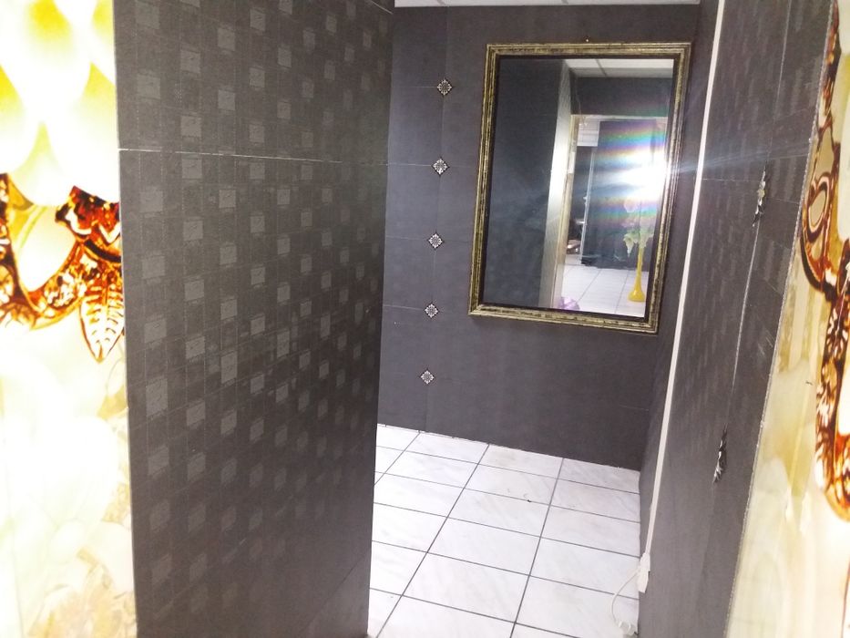 inchiriez spatiu comercial stradal Focsani