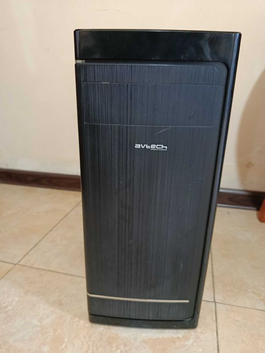 Продам кейс DDR4