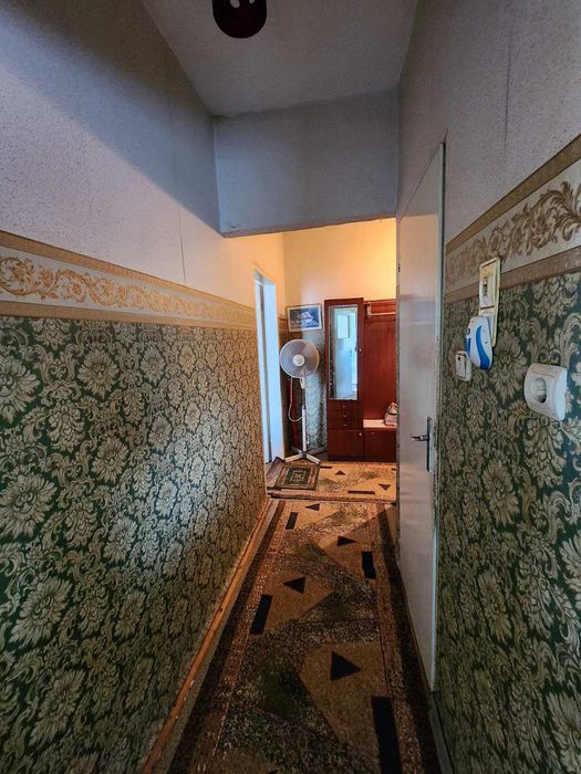 Продава се Двустаен апартамент в Пловдив, Въстанически - 48 кв.м за 1355 €/кв.м - Снимка #1