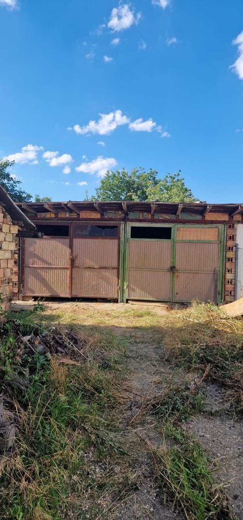 Продава се Къща в Дулово - 780 кв.м за 79 €/кв.м - Снимка #16