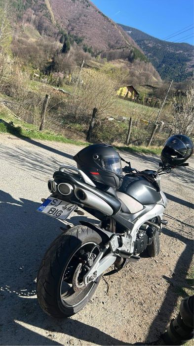 Suzuki GSR 600, înmatriculat