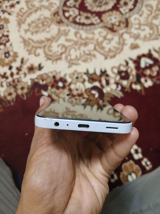 SamsunG a15 sotiLadi