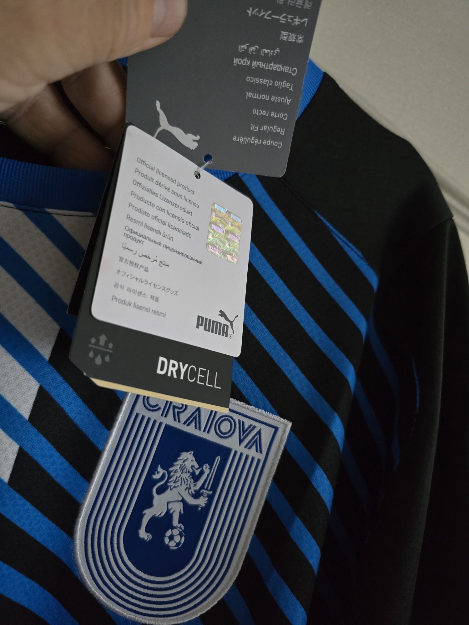Vand tricou oficial U Craiova.