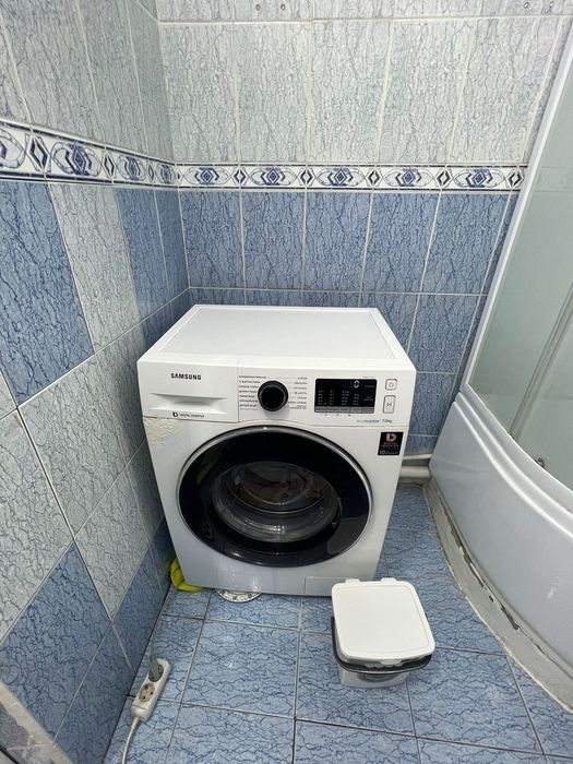 Продается стиральная машина