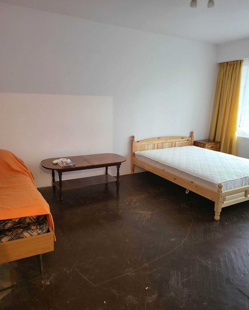 Дава се под наем Едностаен апартамент в Бургас, Зорница - 40 кв.м за 102 € - Снимка #4