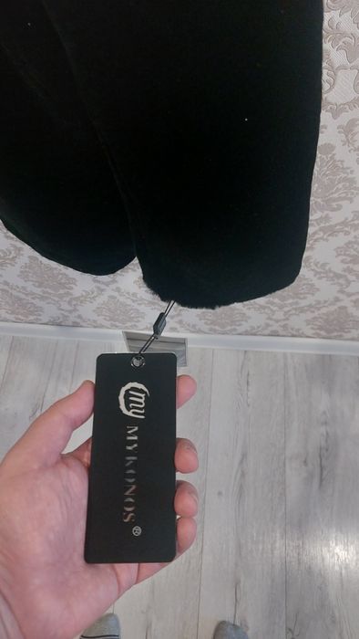Продам новую мужскую шубу