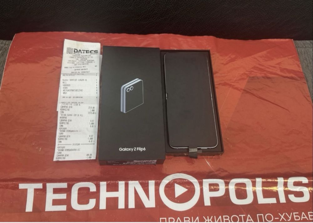 КАТО НОВ 512GB Samsung Z Flip 6 Гаранция Technopolis 2026 г. Blue