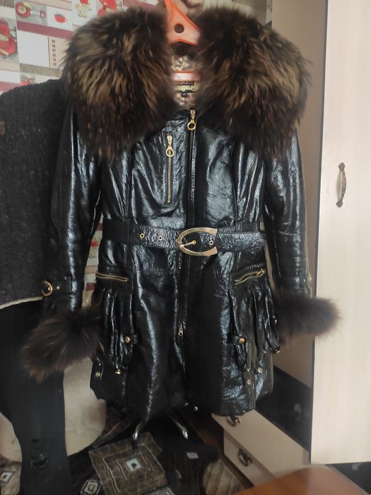 Кожаная зимняя куртка