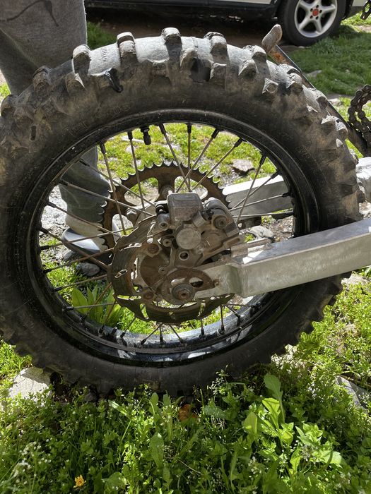 Dezmembrez honda cr 250 2t