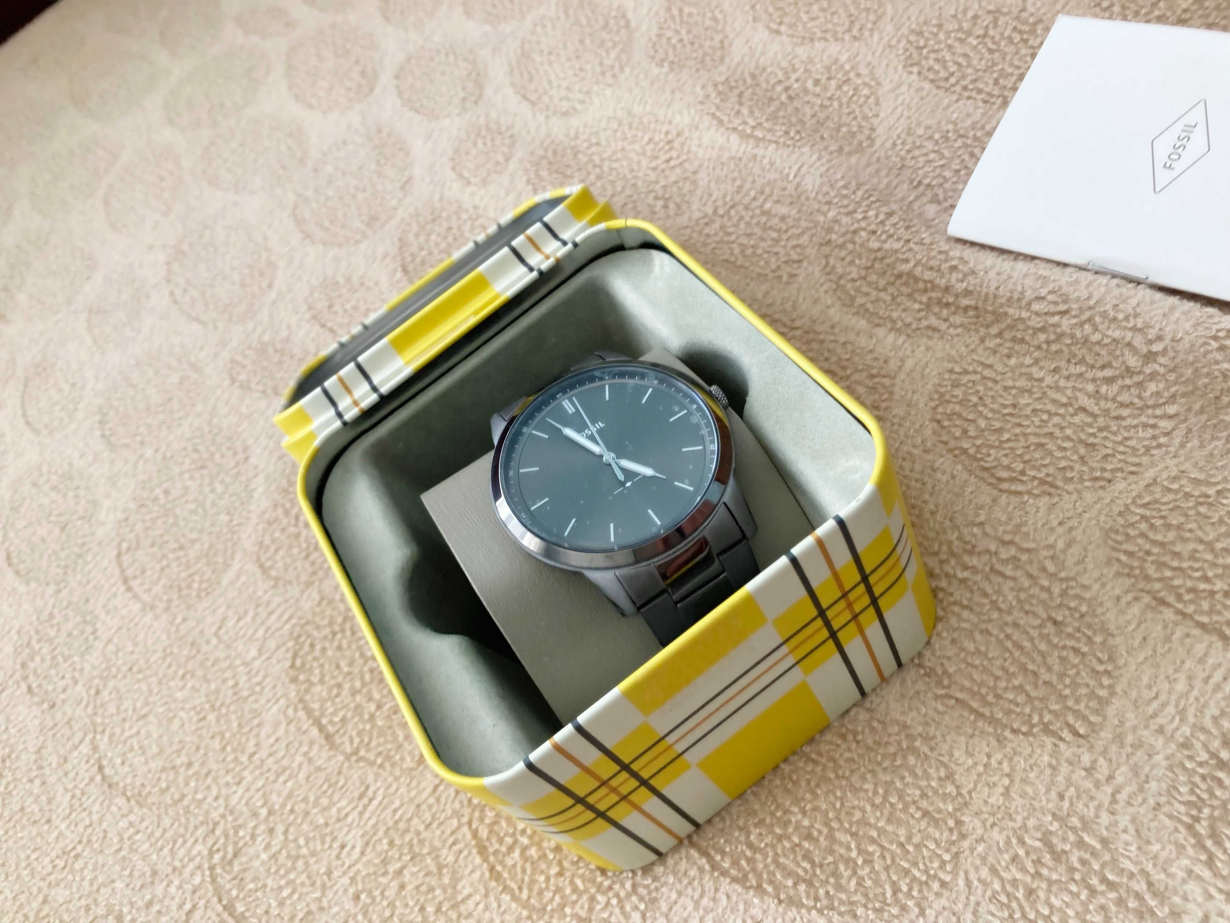 Fossil, Часовник The Minimalist с неръждаема стомана, Тъмносребрист