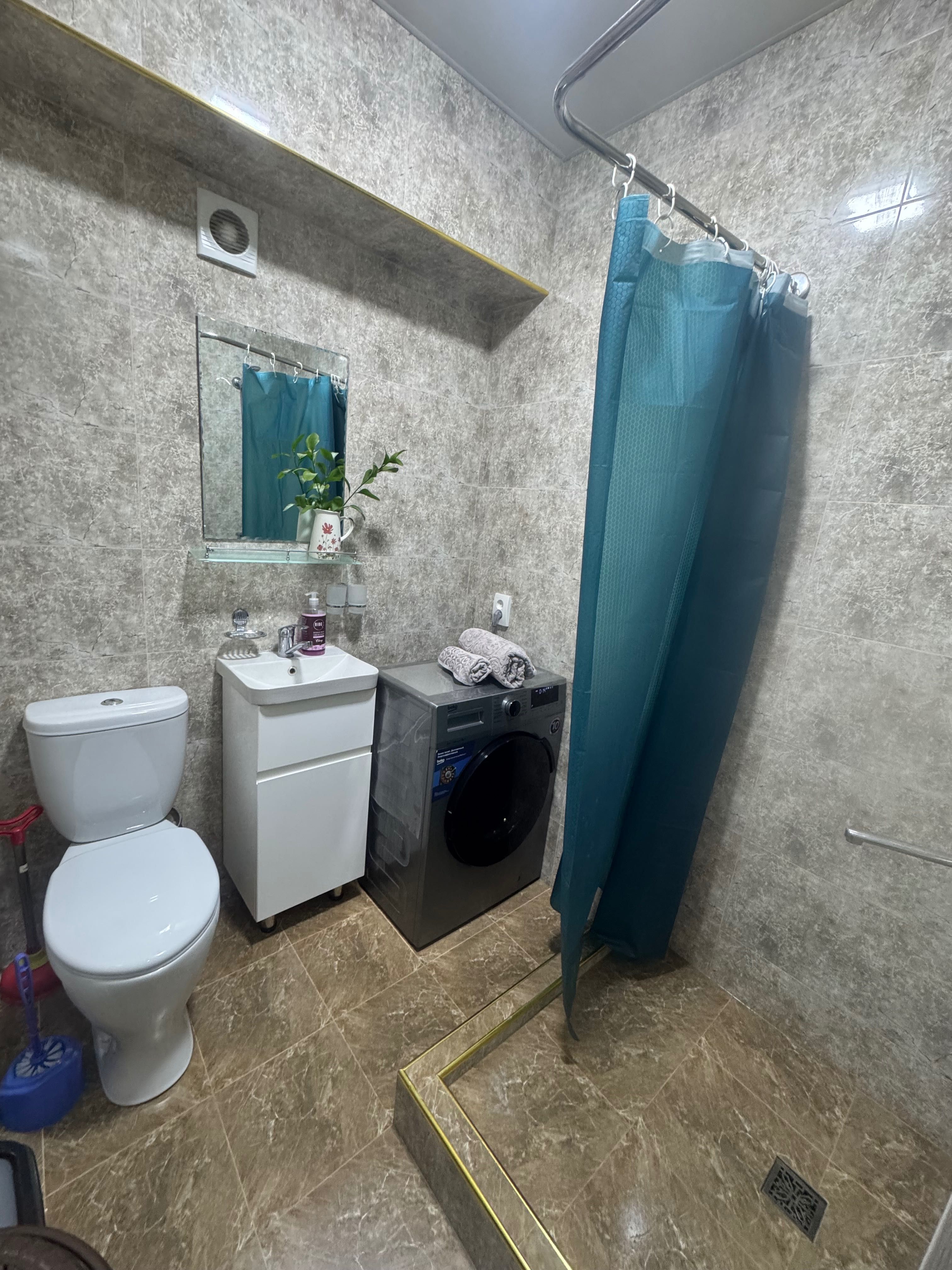 Продаётся Своя квартира на Ц 4