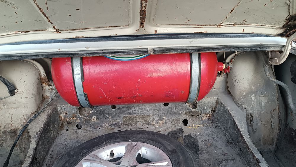 Sotiladi aybi kuzufga ish bor mator xadavoy yaxshi metan gazi bor