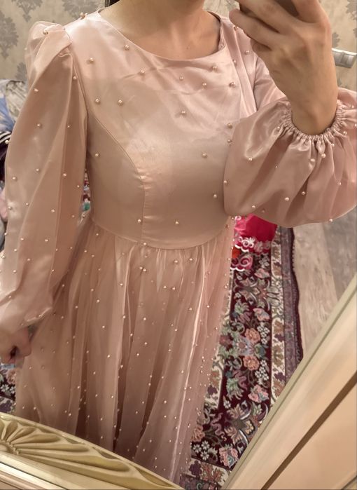 Платья вечерныййййй