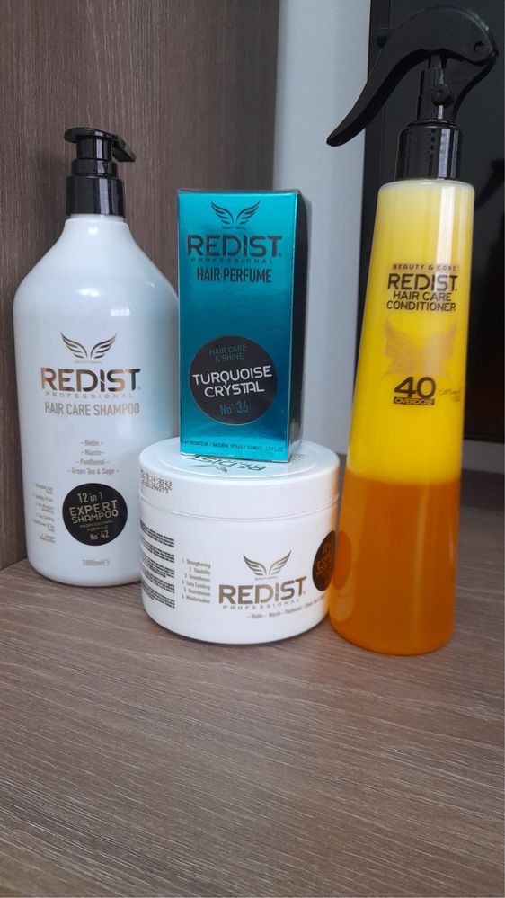 Kit profesional Redist pentru regenerarea parului