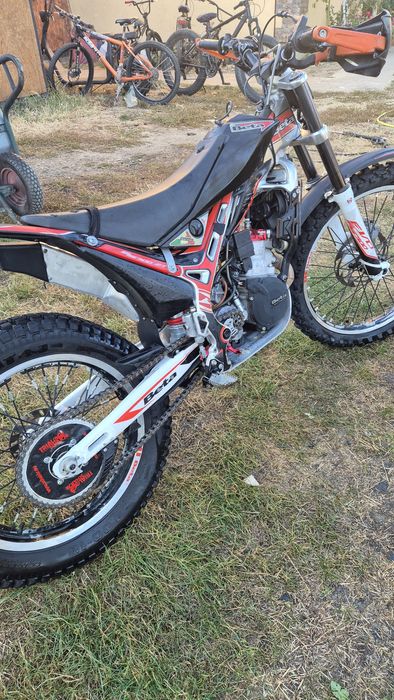 Trial Beta 300 SS