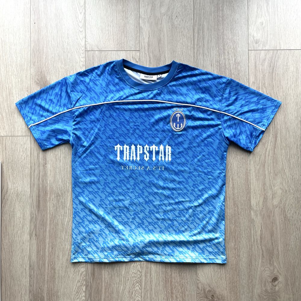 Trapstar тениски