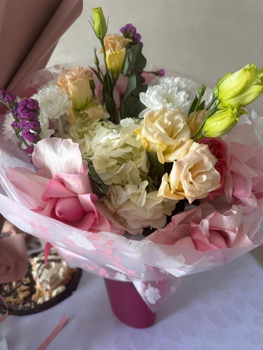 Продаются цветы очень хорошем состоянии