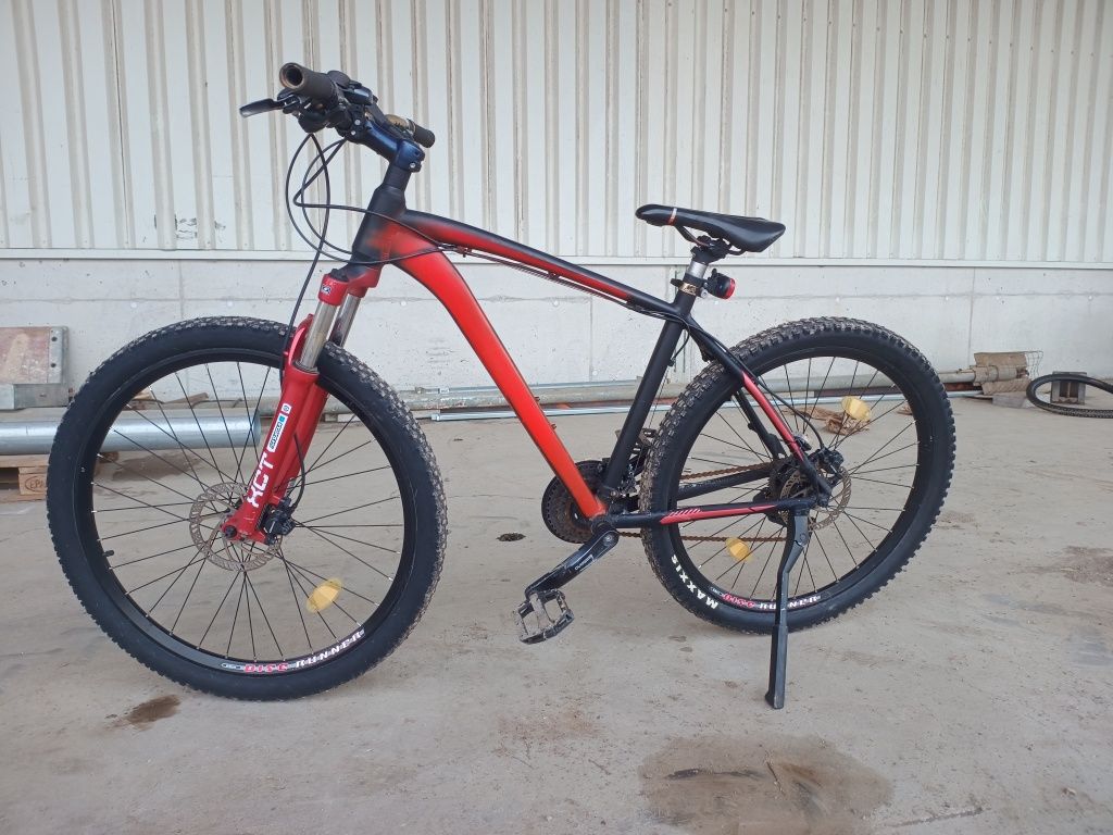 Bicicletă Mountainbike