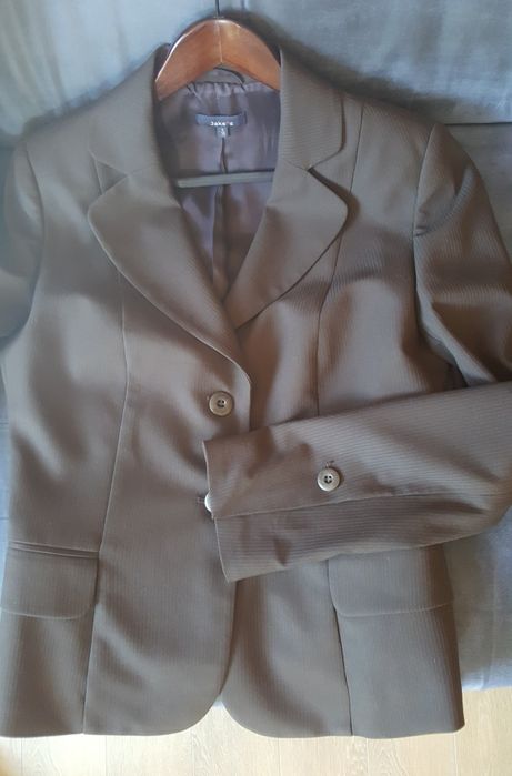 Елегантни сака Jake's и  Amisu номерS